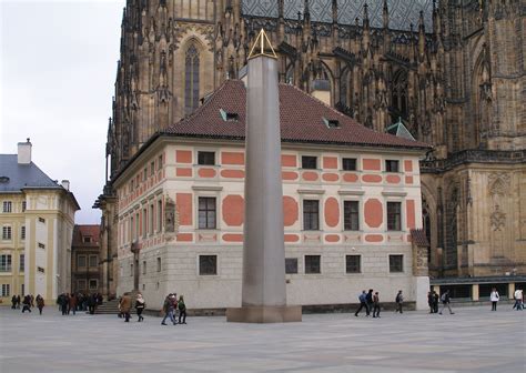 obelisk na praskm hrad|Obelisk (Prague Castle)